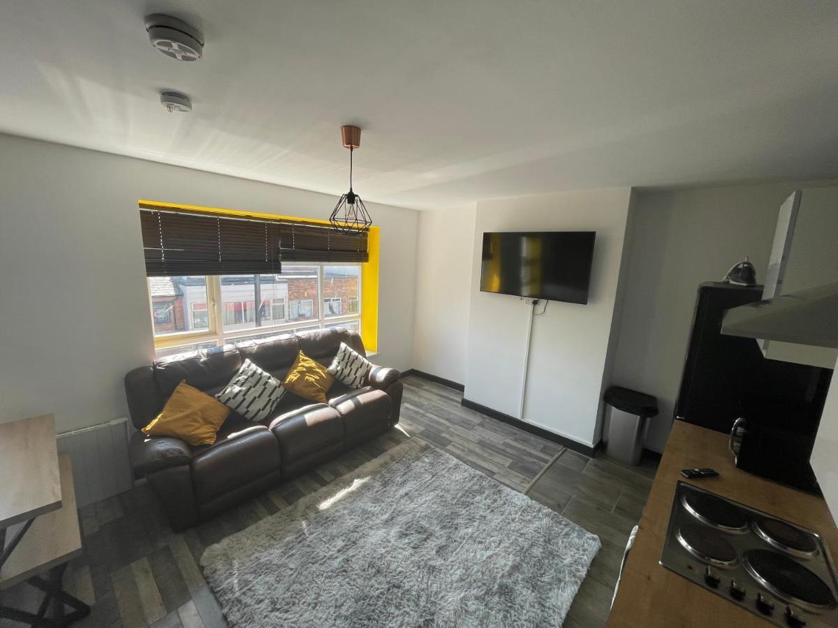 The Willow - Superb Spacious 3 Bed Room Apartment Блэкпул Экстерьер фото